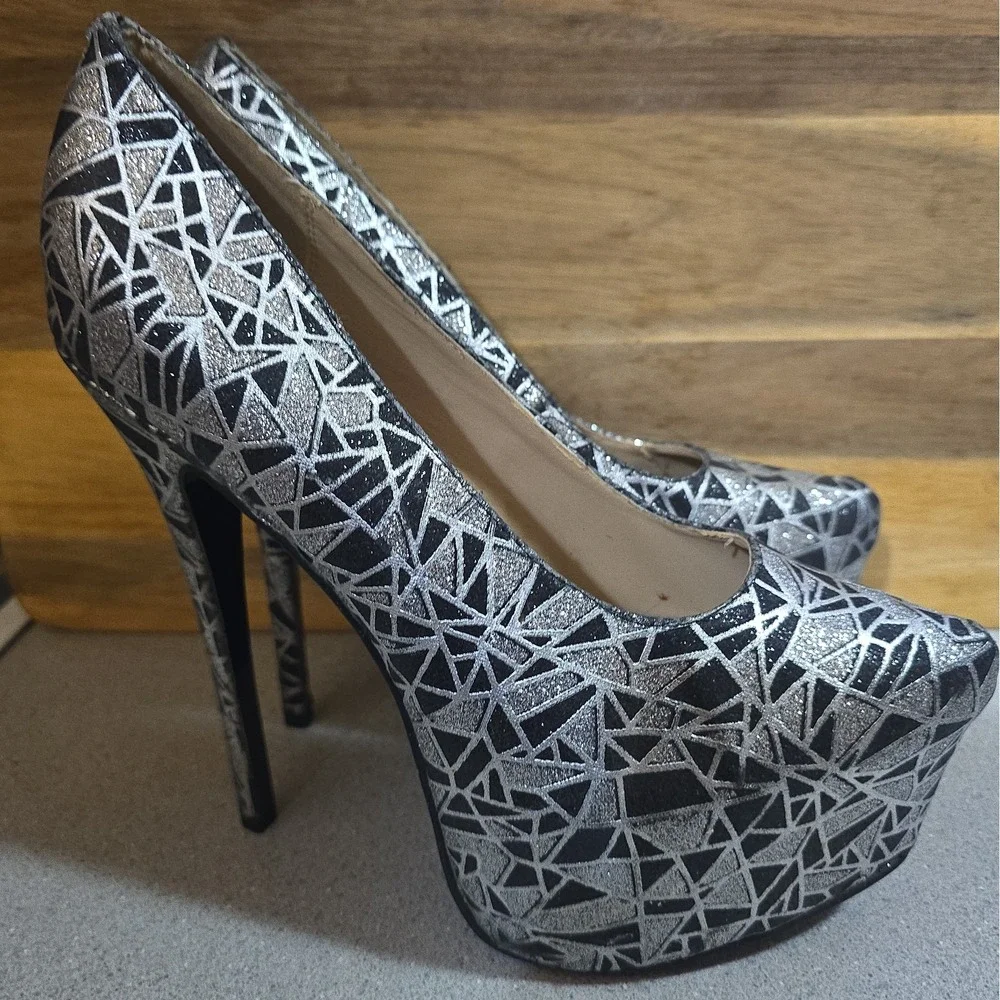 Women's Liliana Black & Silver Metallic Platform Stiletto Heel Size 10 Club Rave